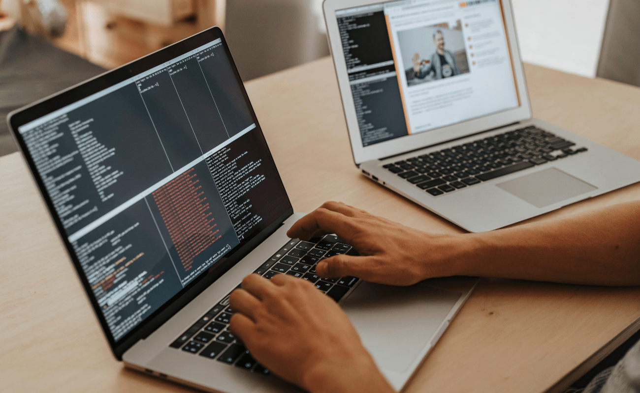 WEB IQR TECH